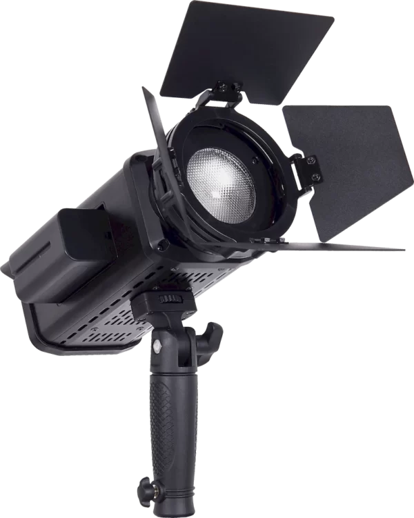 Lampa LED portabila Tolifo FL-60S cu lentila de focalizare si voleti